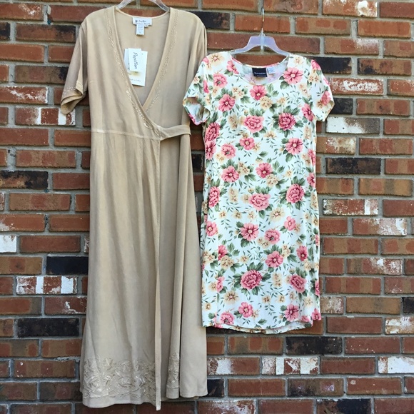 2 rayon Dresses, size M - Picture 1 of 13